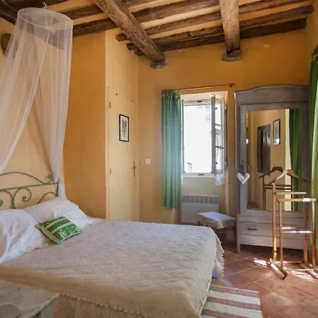 Maison Simonpietri * Каньяно