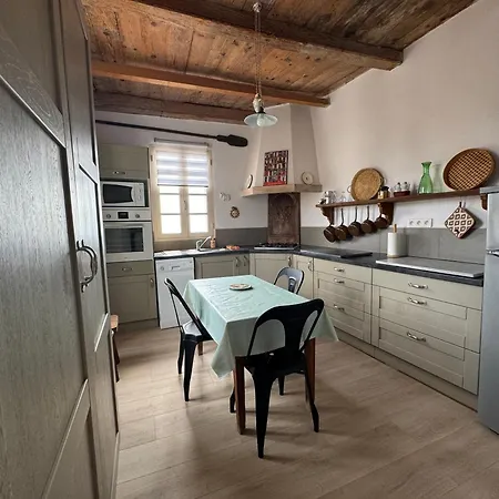 Maison Simonpietri Каньяно
